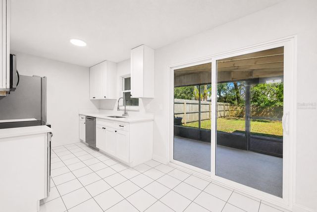 14021 VILLAGE TERRACE DRIVE, Tampa, FL 33624