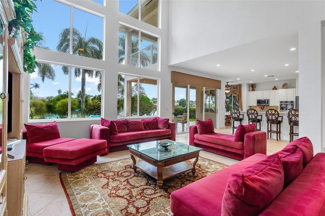 11759 Paradise Cove Ln, Wellington, FL 33449