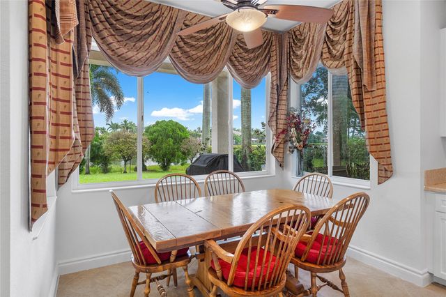 11759 Paradise Cove Ln, Wellington, FL 33449