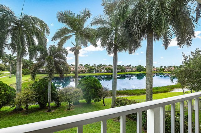11759 Paradise Cove Ln, Wellington, FL 33449