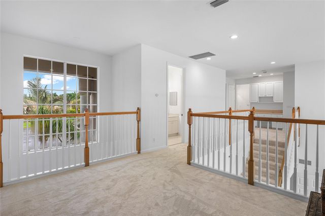 11759 Paradise Cove Ln, Wellington, FL 33449