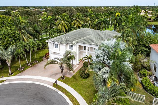 11759 Paradise Cove Ln, Wellington, FL 33449