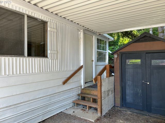 89510 HIGHWAY 101 23, Florence, OR 97439