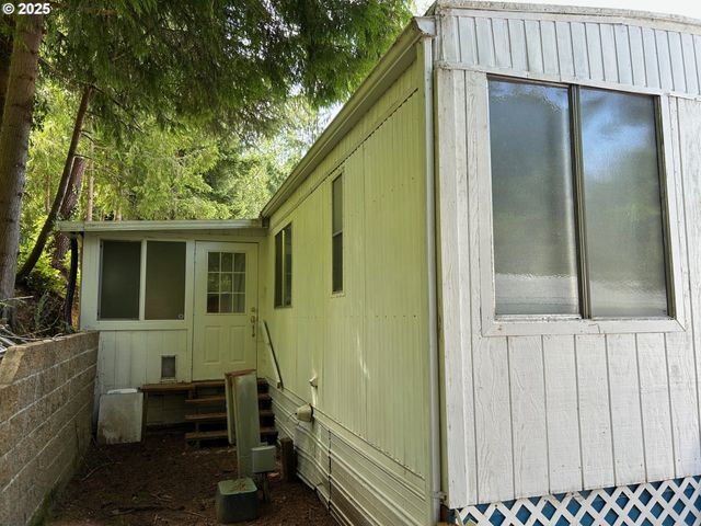 89510 HIGHWAY 101 23, Florence, OR 97439