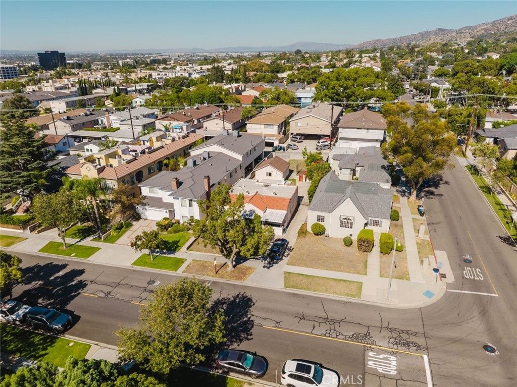 735 E Verdugo Avenue, Burbank, CA 91501 — photo 4