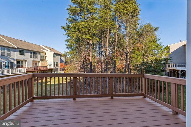 13083 ROSE PETAL CIR, Herndon, VA 20171