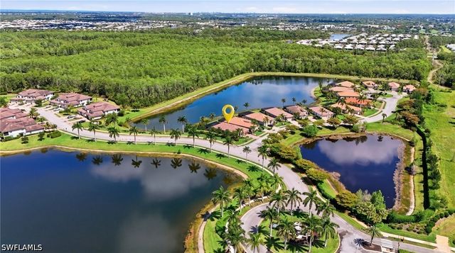 9457 Rialto DR, Naples, FL 34113