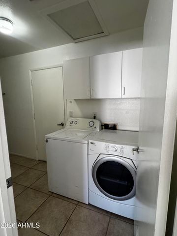 5264 W LUPINE Avenue, Glendale, AZ 85304