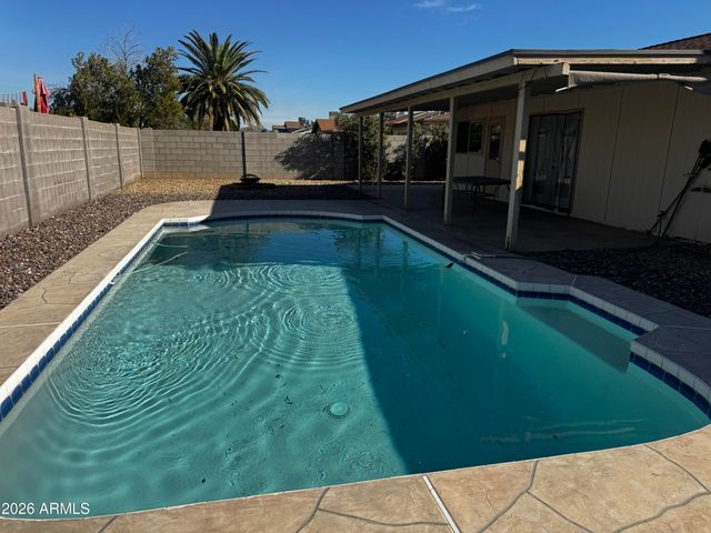 5264 W LUPINE Avenue, Glendale, AZ 85304