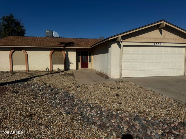 5264 W LUPINE Avenue, Glendale, AZ 85304