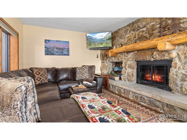 1731 Aspencliff Ct 1 & 2, Estes Park, CO 80517