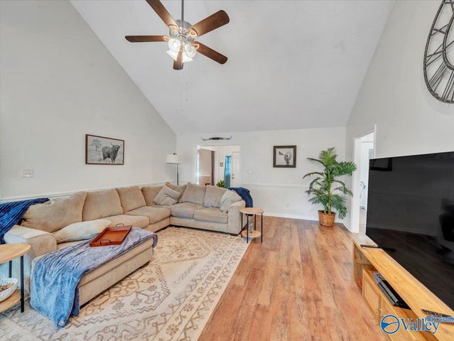 14058 E Limestone Road, Harvest, AL 35749