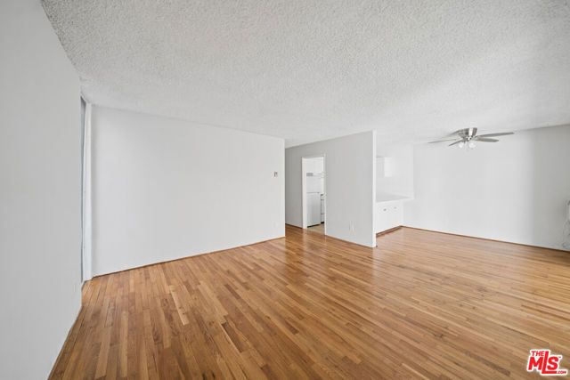 7545 W Hampton Avenue 108, West Hollywood, CA 90046
