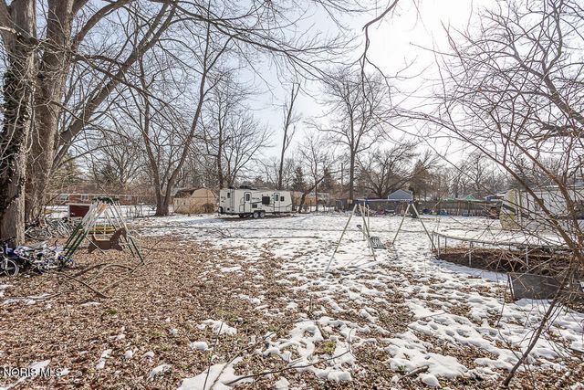 630 Saturn Drive, Toledo, OH 43615