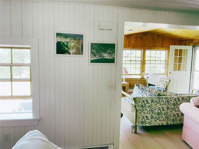 140 Treasure Road, Narragansett, RI 02882