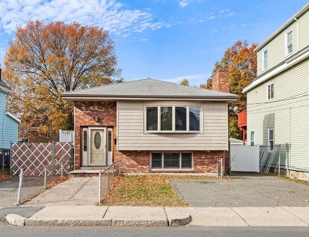 62 Adams St, Revere, MA 02151