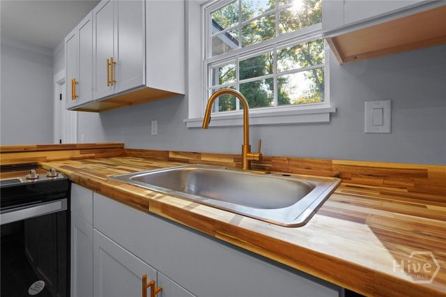 3205 Burroughs Street, Savannah, GA 31405