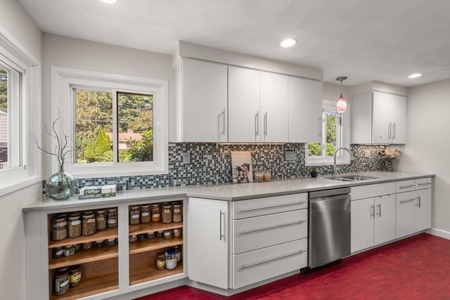 6 Royce Road, Framingham, MA 01701