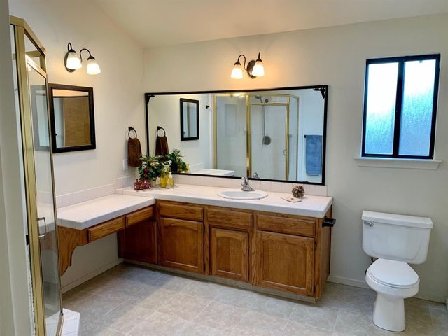 1797 E Solar Avenue, Fresno, CA 93720