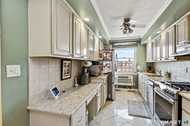 65 Glenbrook Road 6C, Stamford, CT 06902