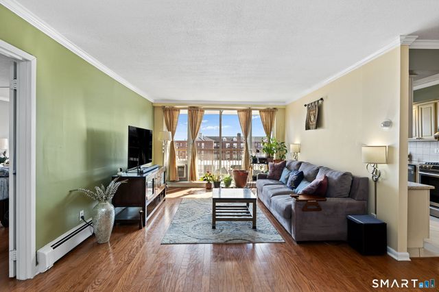 65 Glenbrook Road 6C, Stamford, CT 06902