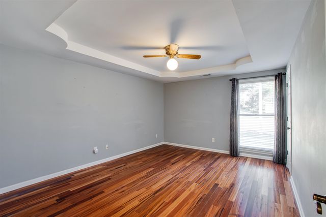 8796 E PLANTATION OAKS DR, Memphis, TN 38018