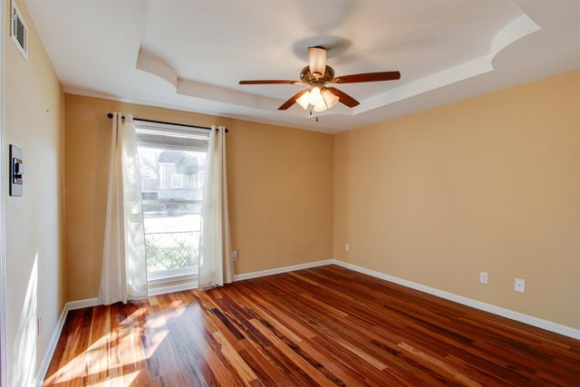 8796 E PLANTATION OAKS DR, Memphis, TN 38018