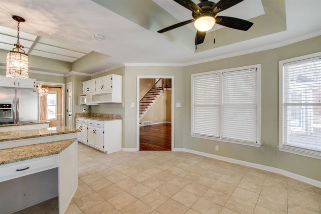 8796 E PLANTATION OAKS DR, Memphis, TN 38018