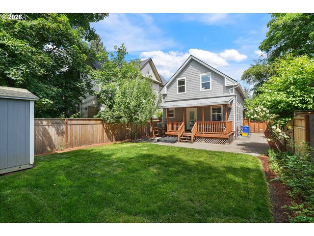 3336 Se WASHINGTON St, Portland, OR 97214
