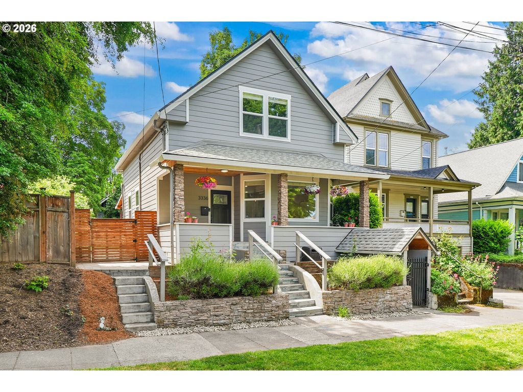 3336 Se WASHINGTON St, Portland, OR 97214