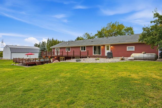10525 Highway 25, Cologne, MN 55322