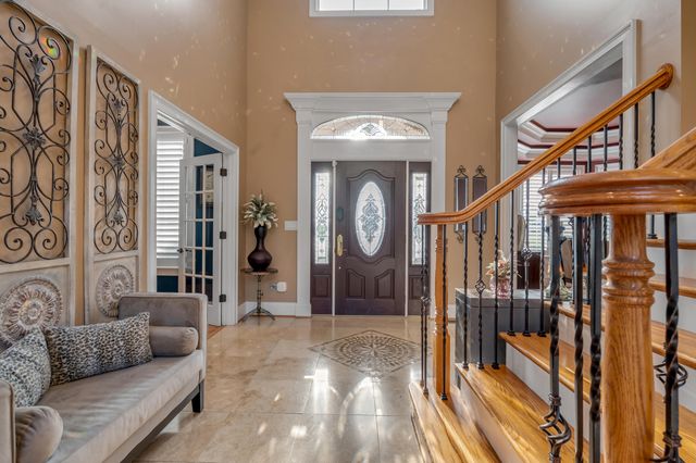 315 Whispering Brook Drive, Nicholasville, KY 40356