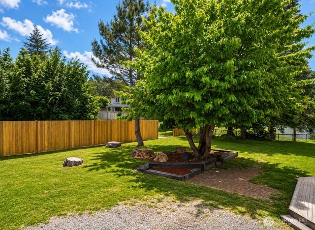 25501 35th Avenue E, Spanaway, WA 98387