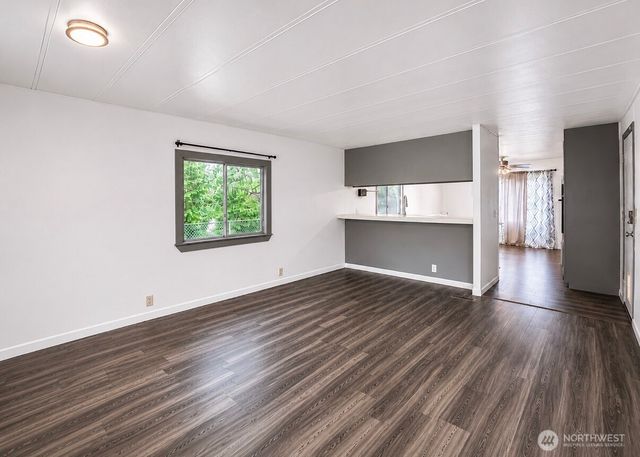 25501 35th Avenue E, Spanaway, WA 98387