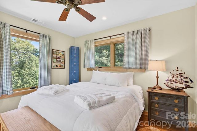 252 Tsali Crossing N 24, Bryson City, NC 28713