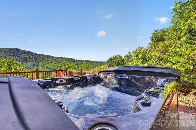 252 Tsali Crossing N 24, Bryson City, NC 28713