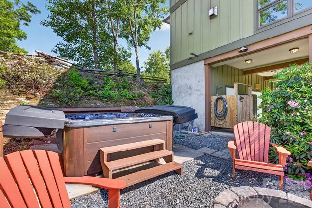 252 Tsali Crossing N 24, Bryson City, NC 28713