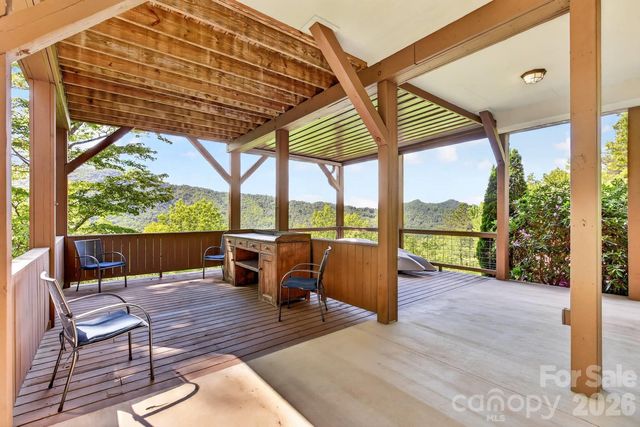 252 Tsali Crossing N 24, Bryson City, NC 28713