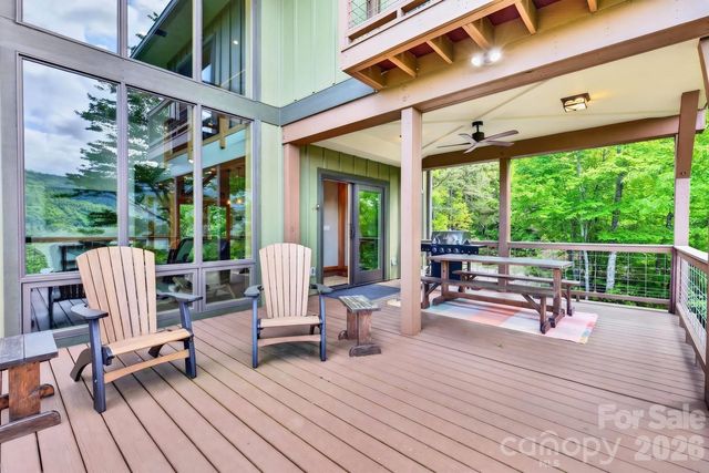 252 Tsali Crossing N 24, Bryson City, NC 28713