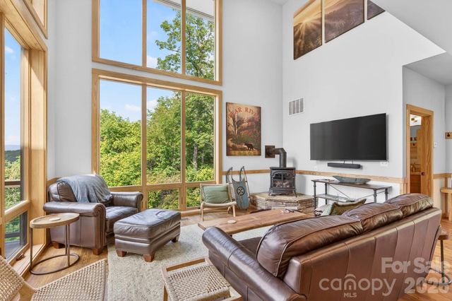252 Tsali Crossing N 24, Bryson City, NC 28713