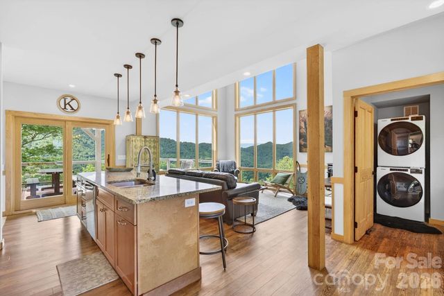 252 Tsali Crossing N 24, Bryson City, NC 28713