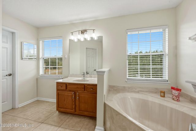 1405 W CHINABERRY Court, St. Johns, FL 32259