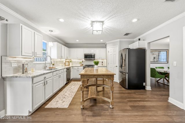 1405 W CHINABERRY Court, St. Johns, FL 32259