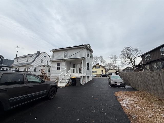 69 Gilbert St, Framingham, MA 01702