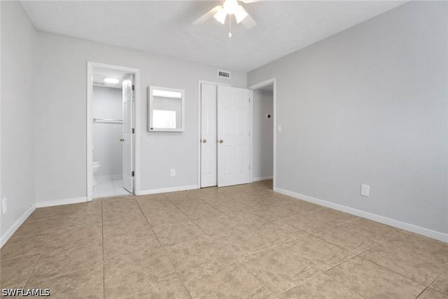 4635 Bayshore DR P4, Naples, FL 34112