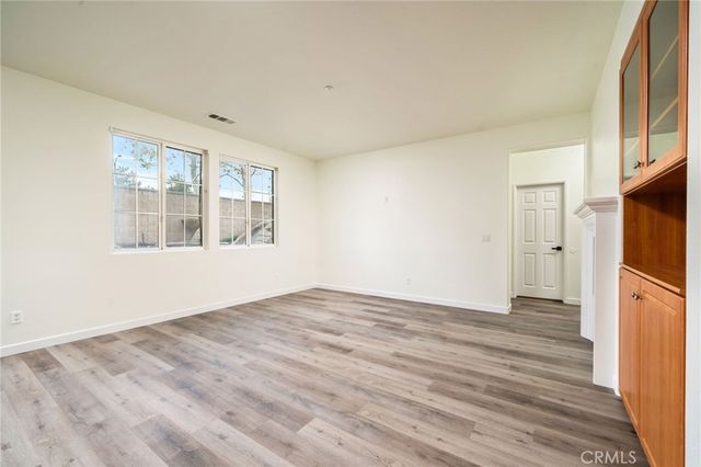 10972 White Oak Lane, Fontana, CA 92337