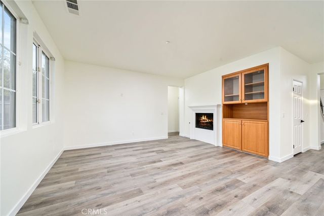 10972 White Oak Lane, Fontana, CA 92337