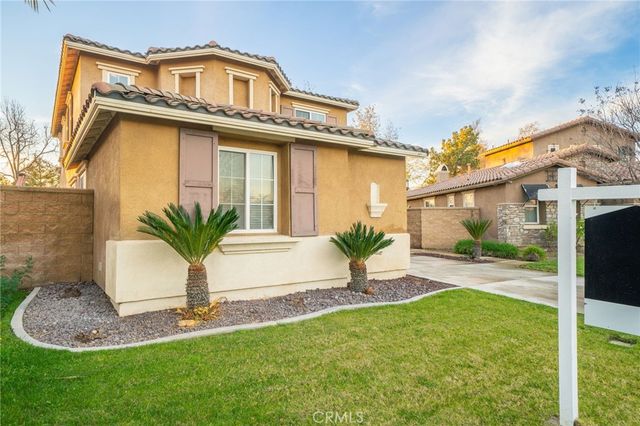 10972 White Oak Lane, Fontana, CA 92337