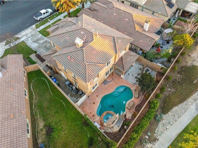 10972 White Oak Lane, Fontana, CA 92337