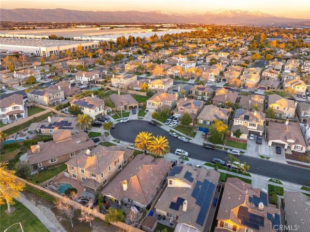 10972 White Oak Lane, Fontana, CA 92337